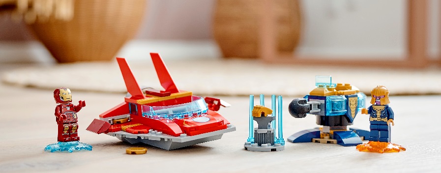  LEGO Super Heroes ()
